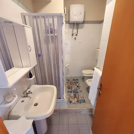 Ferienwohnung La Riva Del Mare Santa Teresa Di Riva Exterior foto