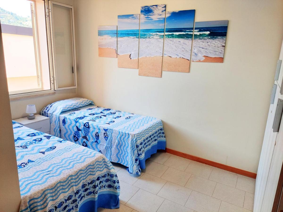 La Riva Del Mare Apartment